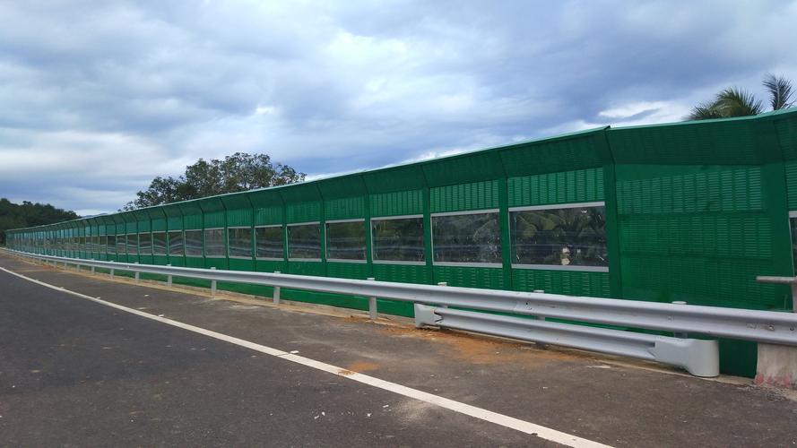 <a href=http://www.jsshenghuo.cn/news_article?news_id=144>天津道路聲屏障</a> <a href=http://www.jsshenghuo.cn/news_article?news_id=144>天津道路聲屏障</a>